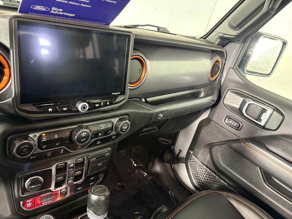 used 2023 Jeep Gladiator car, priced at $38,999