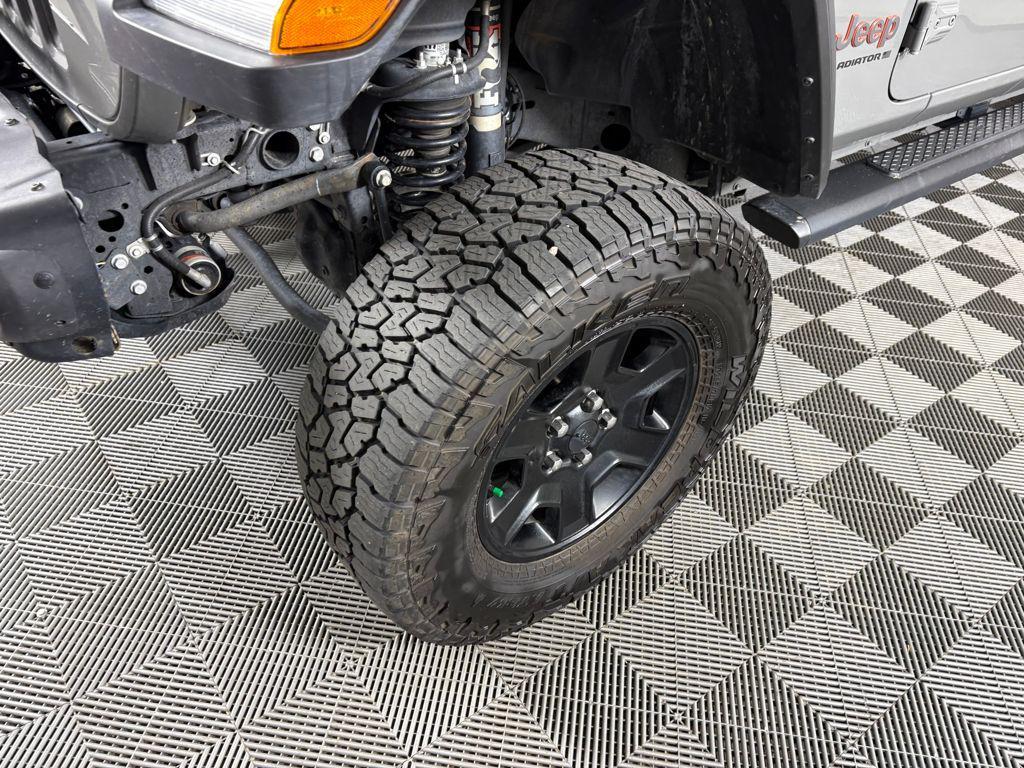 used 2023 Jeep Gladiator car, priced at $38,999