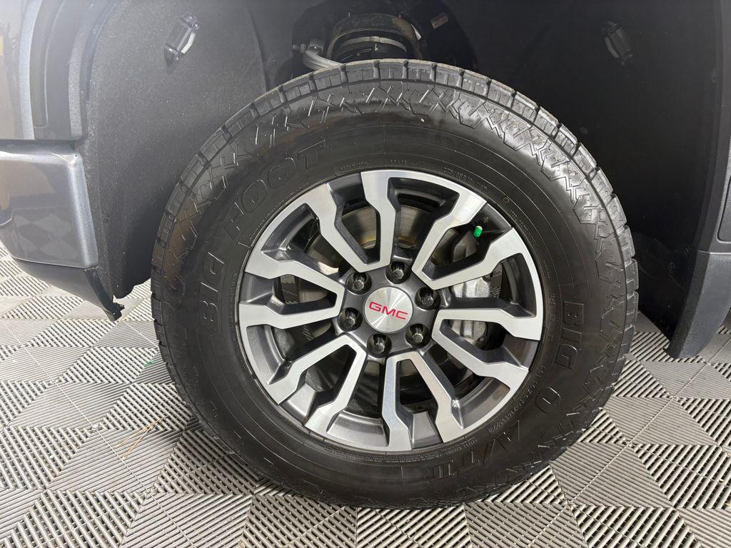 used 2020 GMC Sierra 1500 car, priced at $26,499