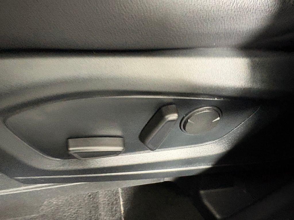 used 2022 Ford Explorer car, priced at $33,999