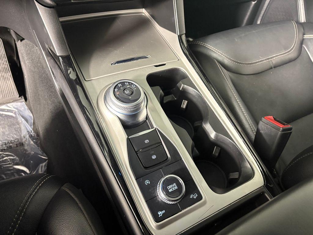 used 2022 Ford Explorer car, priced at $33,999