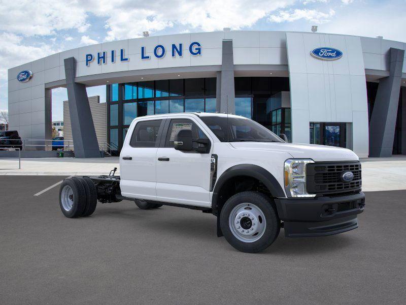new 2025 Ford F-450 car, priced at $61,495