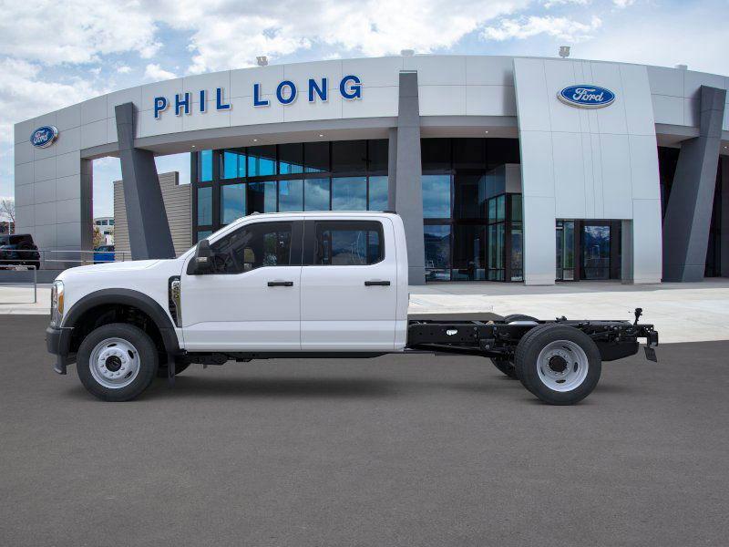 new 2025 Ford F-450 car, priced at $61,495