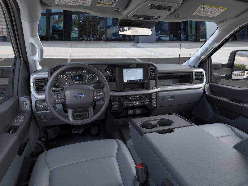new 2025 Ford F-450 car, priced at $61,495