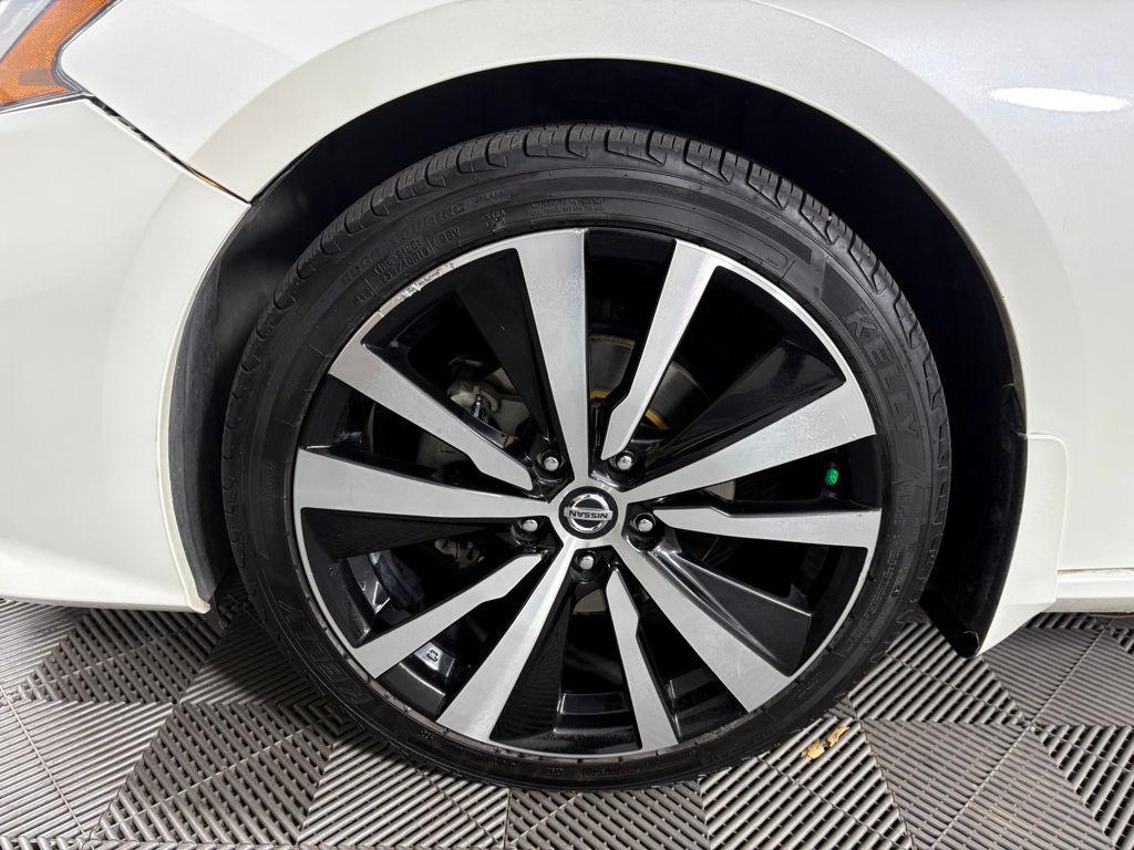 used 2020 Nissan Altima car, priced at $15,999