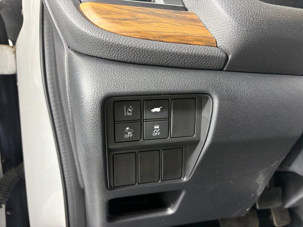 used 2022 Honda CR-V car, priced at $28,999