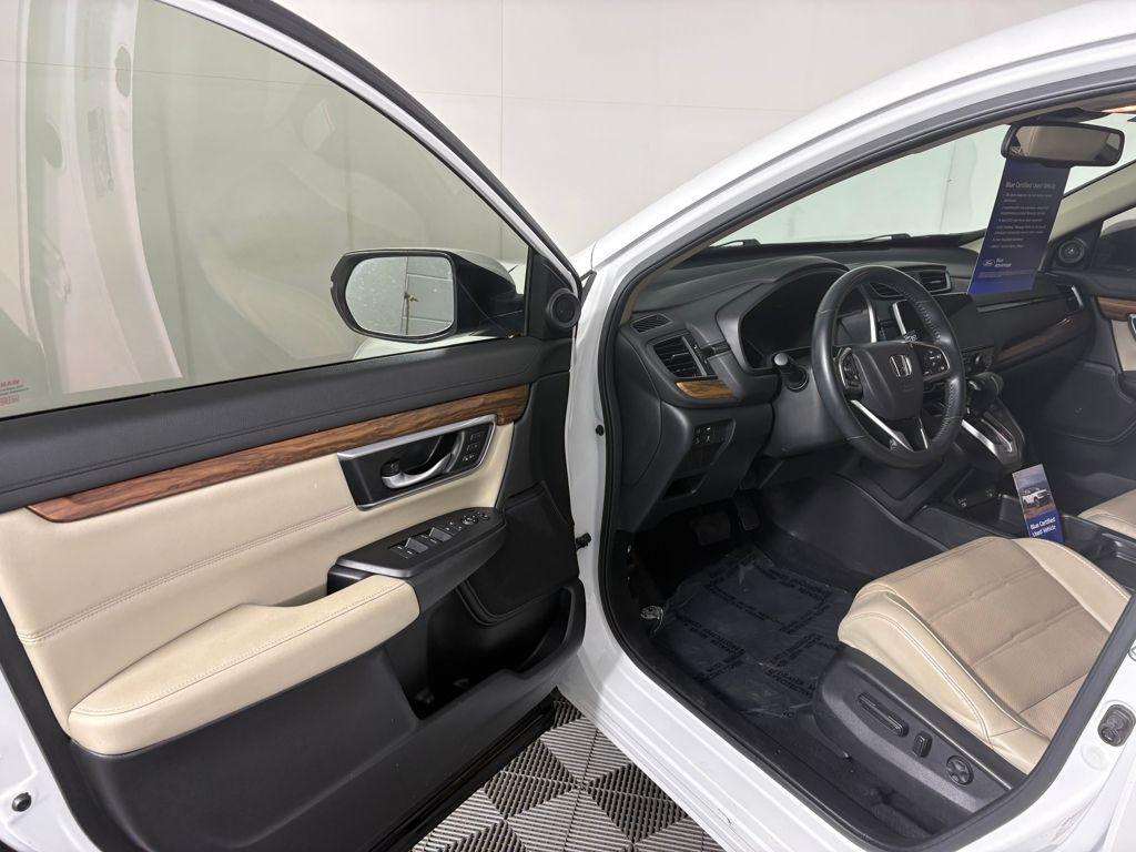 used 2022 Honda CR-V car, priced at $28,999