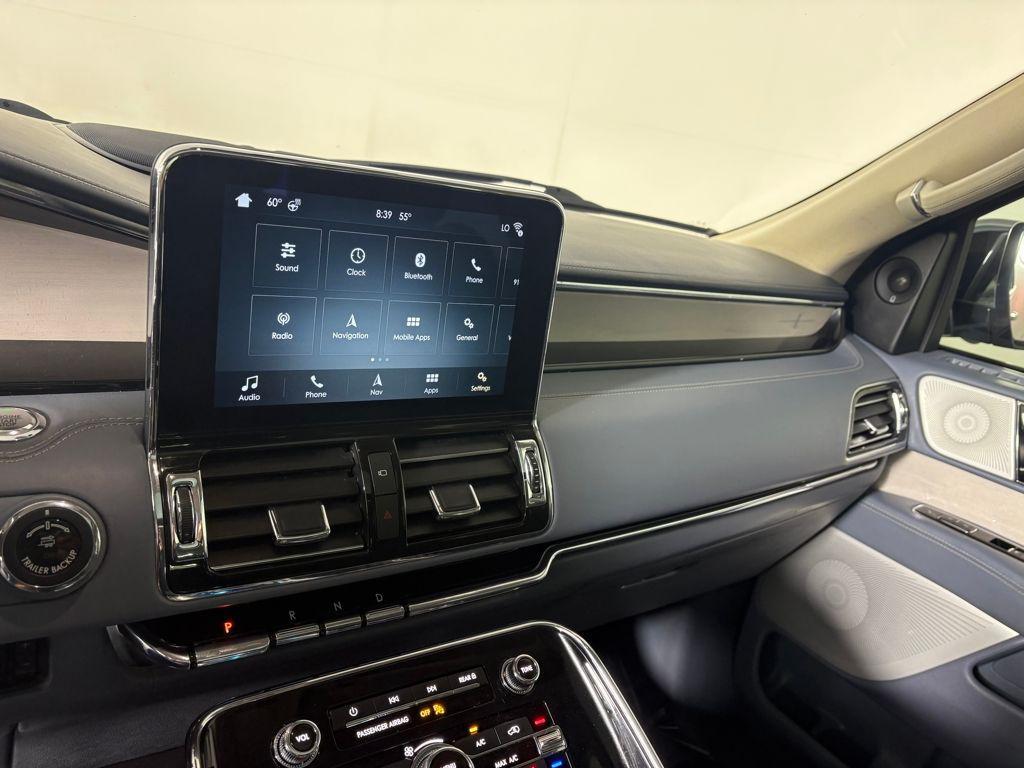 used 2018 Lincoln Navigator car, priced at $34,899