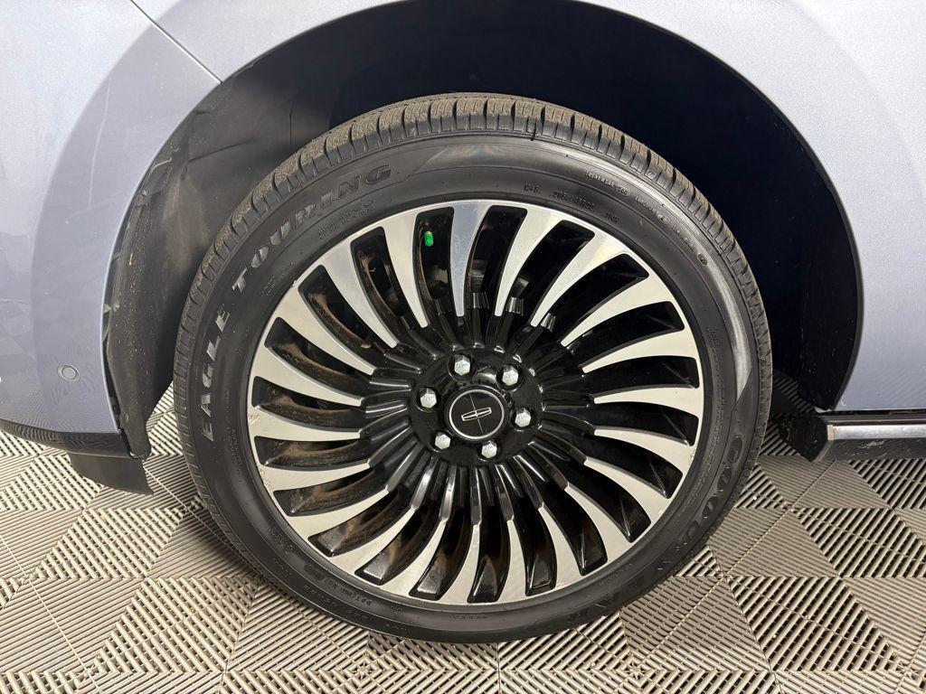 used 2018 Lincoln Navigator car, priced at $34,899