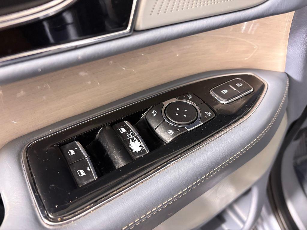 used 2018 Lincoln Navigator car, priced at $34,899