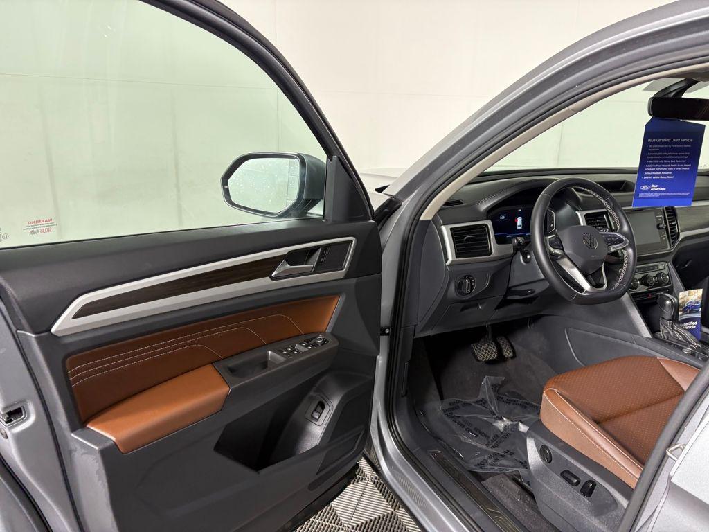 used 2023 Volkswagen Atlas car, priced at $26,495