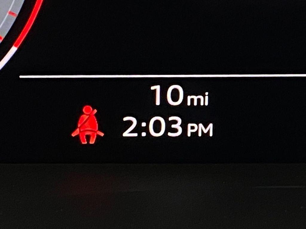 new 2026 Audi Q7 car, priced at $78,002