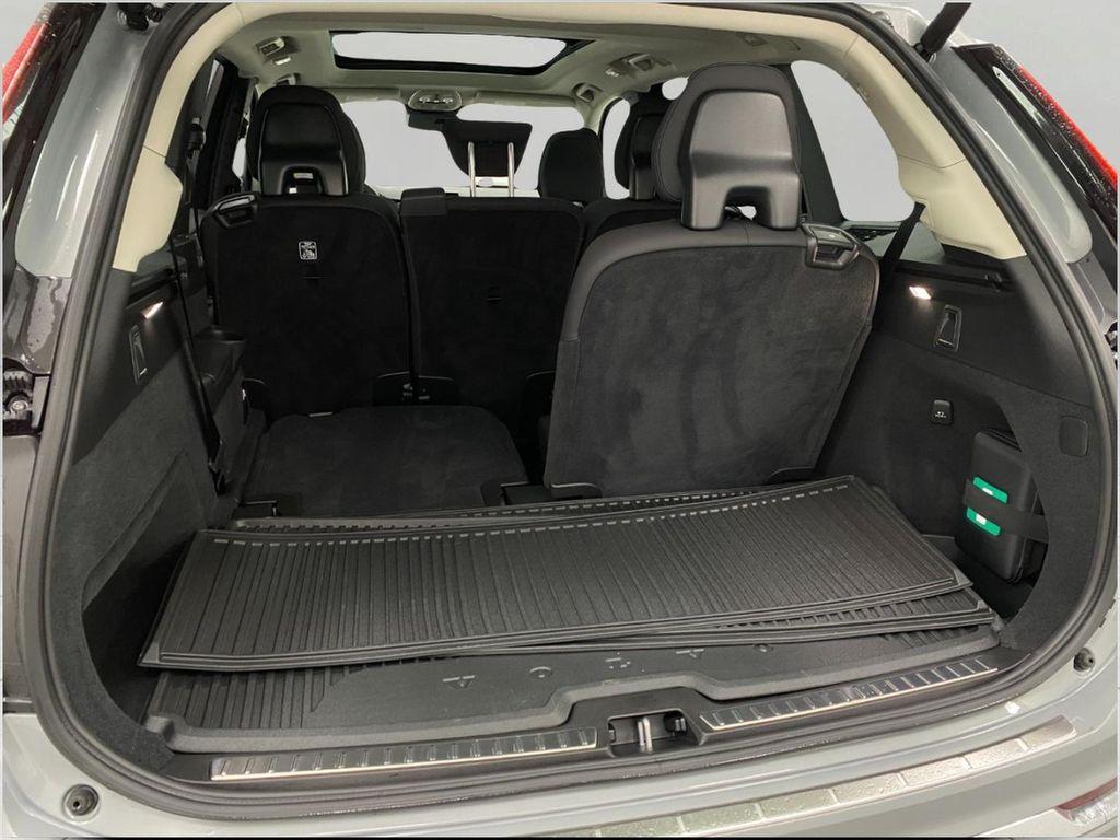 used 2026 Volvo XC90 car, priced at $64,224