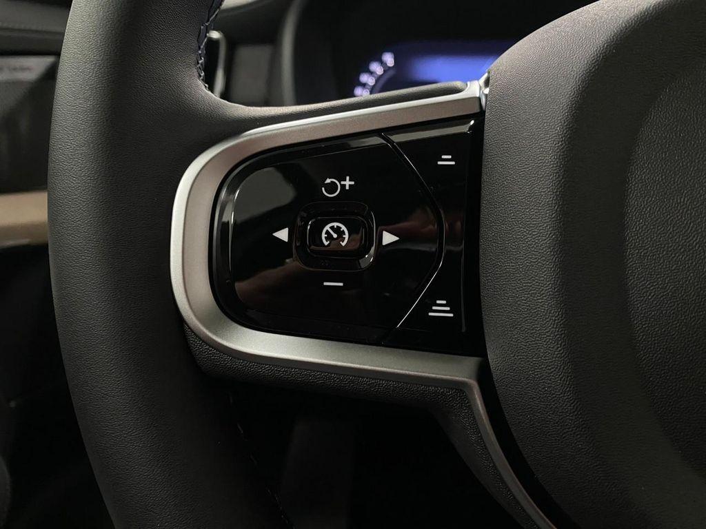 new 2026 Volvo XC90 car, priced at $71,825