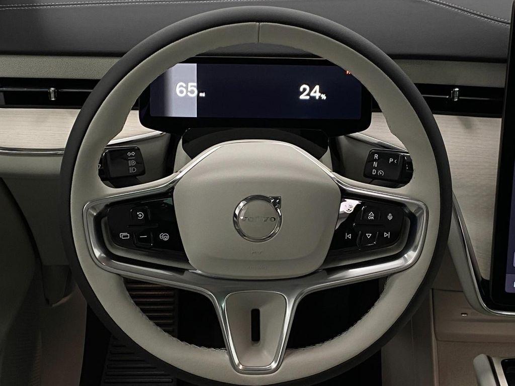 new 2025 Volvo EX90 car, priced at $85,943