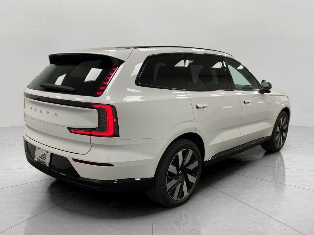 new 2025 Volvo EX90 car, priced at $85,943