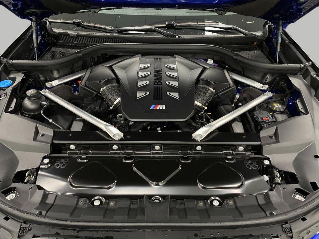 new 2026 BMW X7 car, priced at $126,200