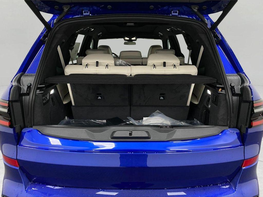 new 2026 BMW X7 car, priced at $126,200