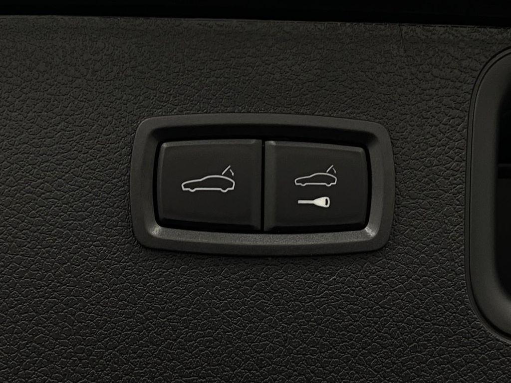 new 2026 Porsche Macan car, priced at $78,100