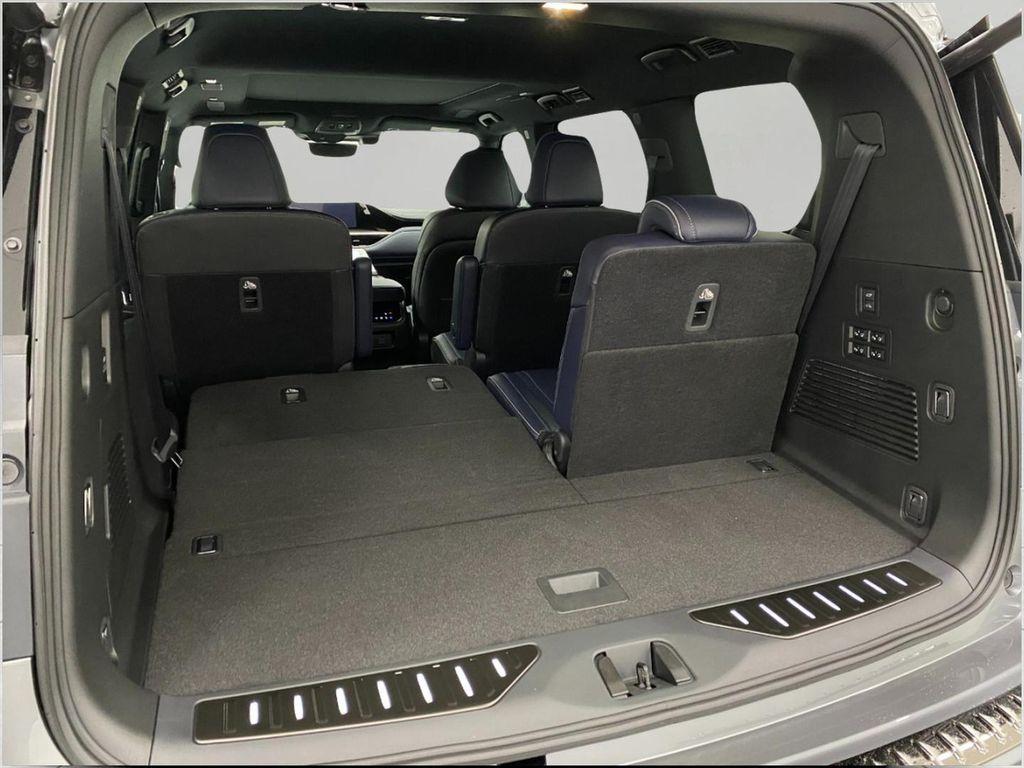 new 2026 INFINITI QX80 car, priced at $103,883