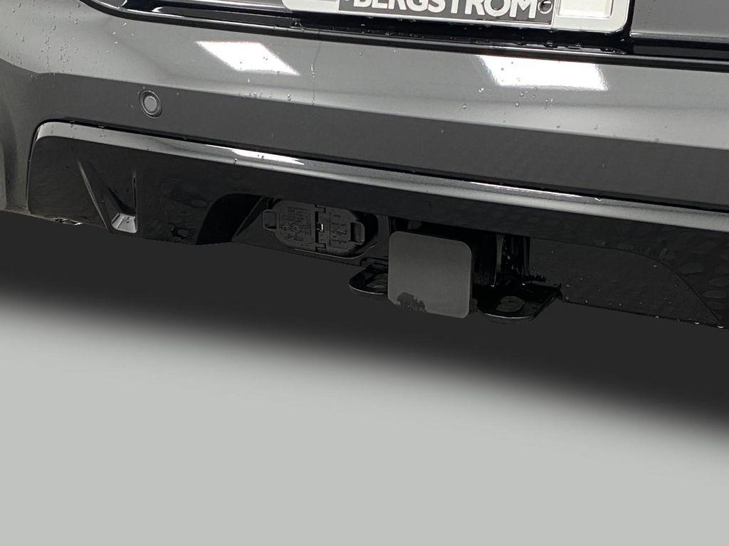 new 2026 BMW X6 car, priced at $114,615