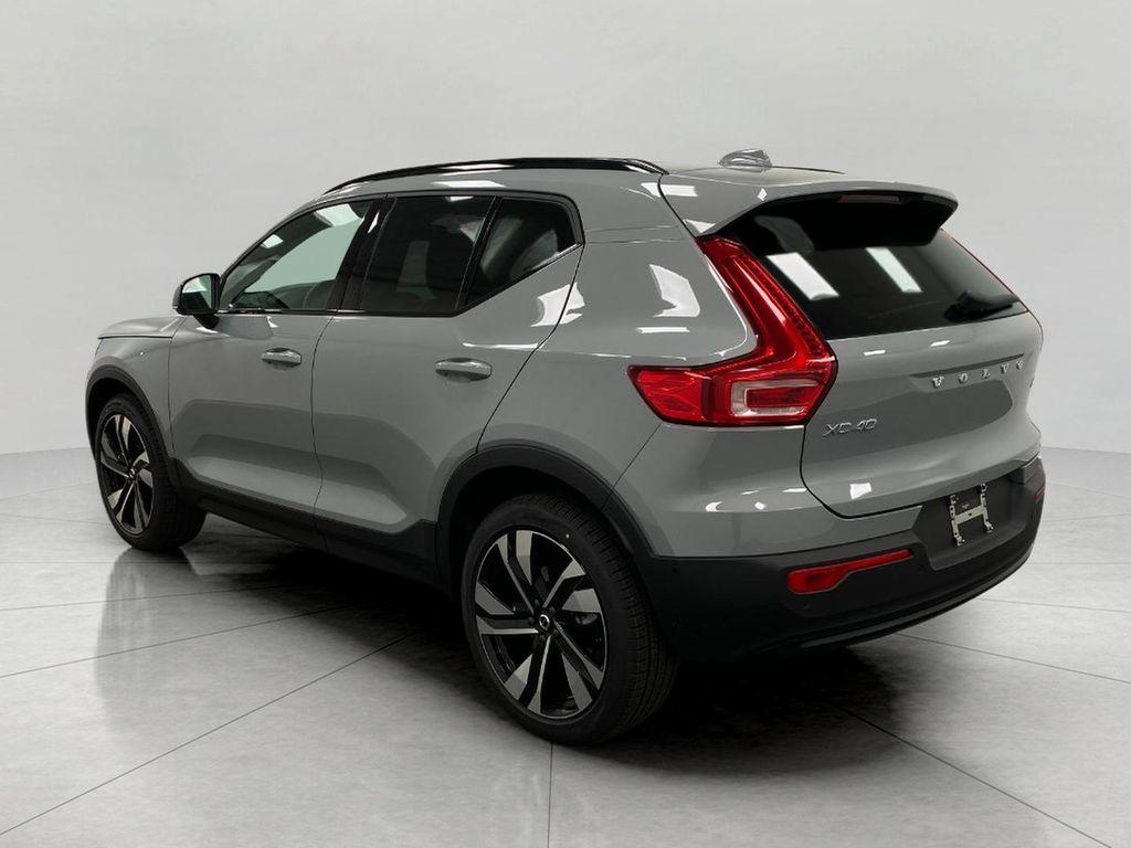 new 2026 Volvo XC40 car, priced at $52,034