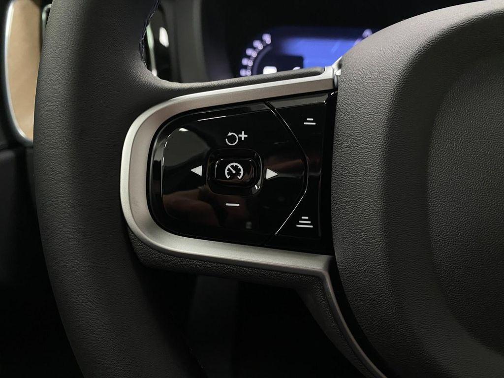 new 2026 Volvo XC60 car, priced at $57,985