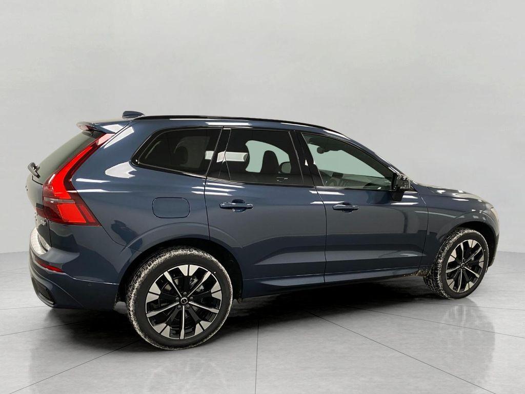 new 2026 Volvo XC60 car, priced at $57,985