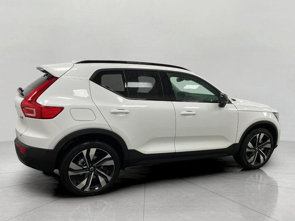 new 2026 Volvo XC40 car, priced at $53,975
