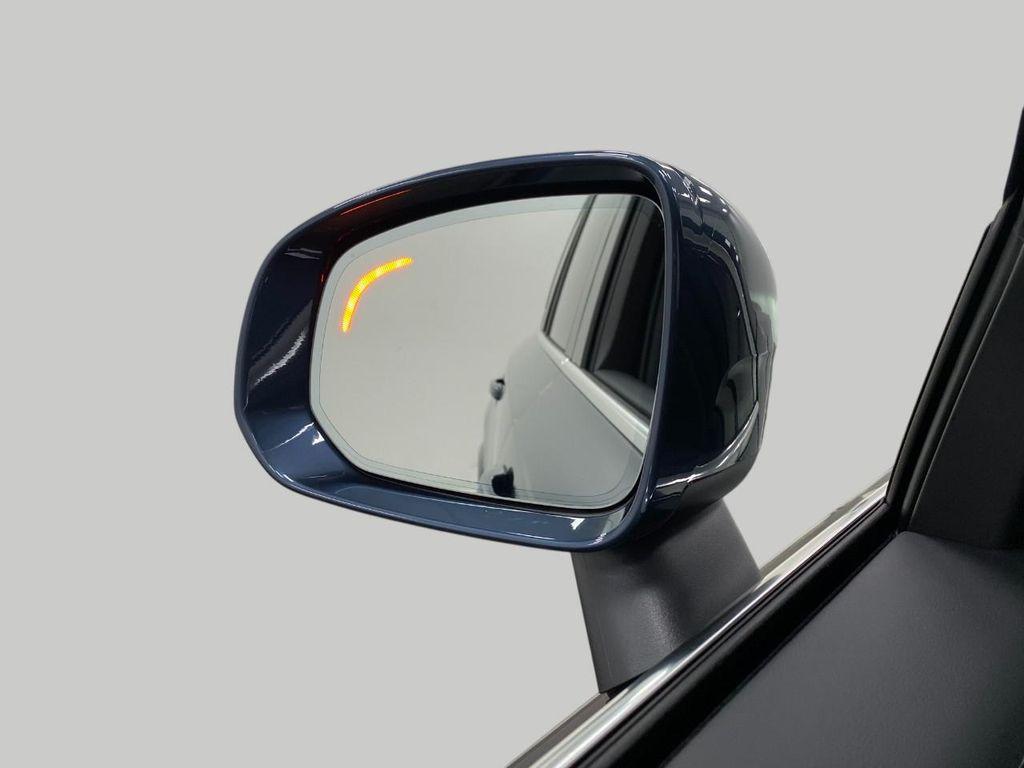 new 2026 Volvo XC90 Plug-In Hybrid car, priced at $81,875