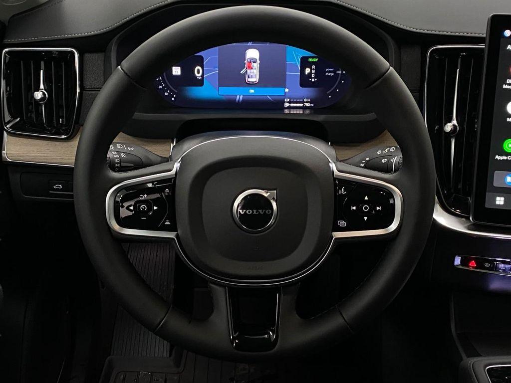 new 2026 Volvo XC90 Plug-In Hybrid car, priced at $81,875