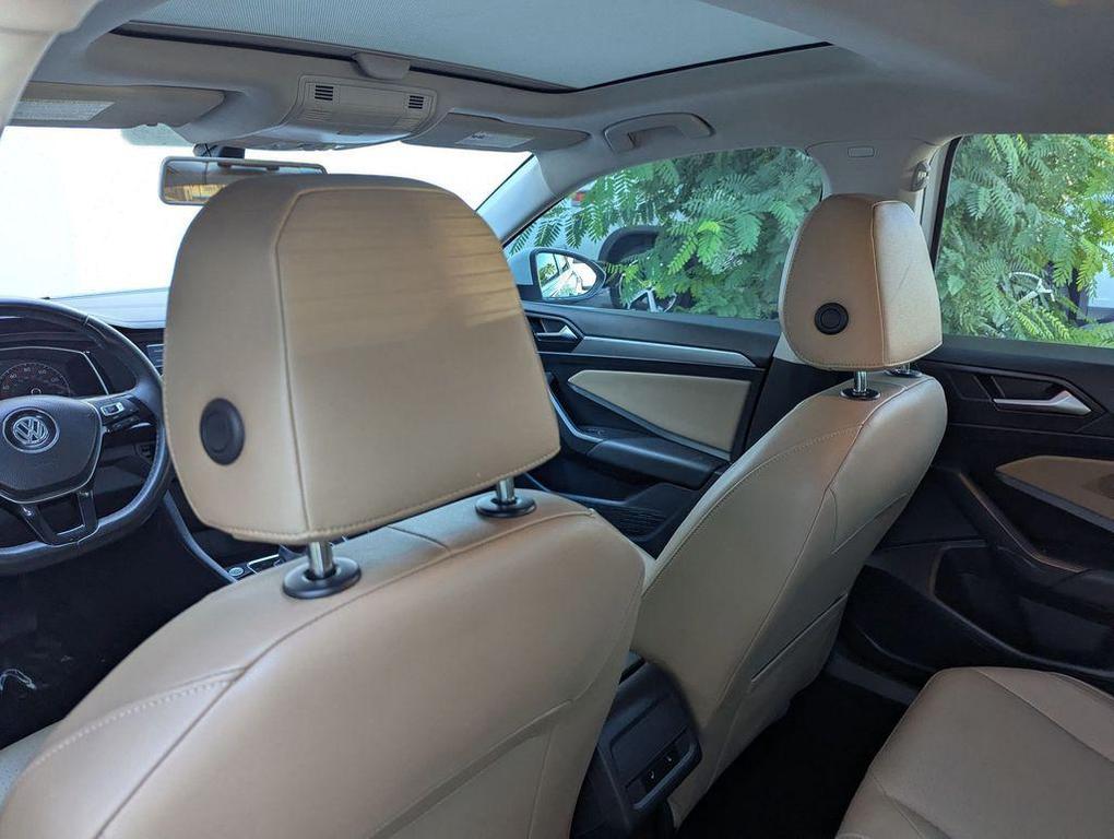 used 2019 Volkswagen Jetta car