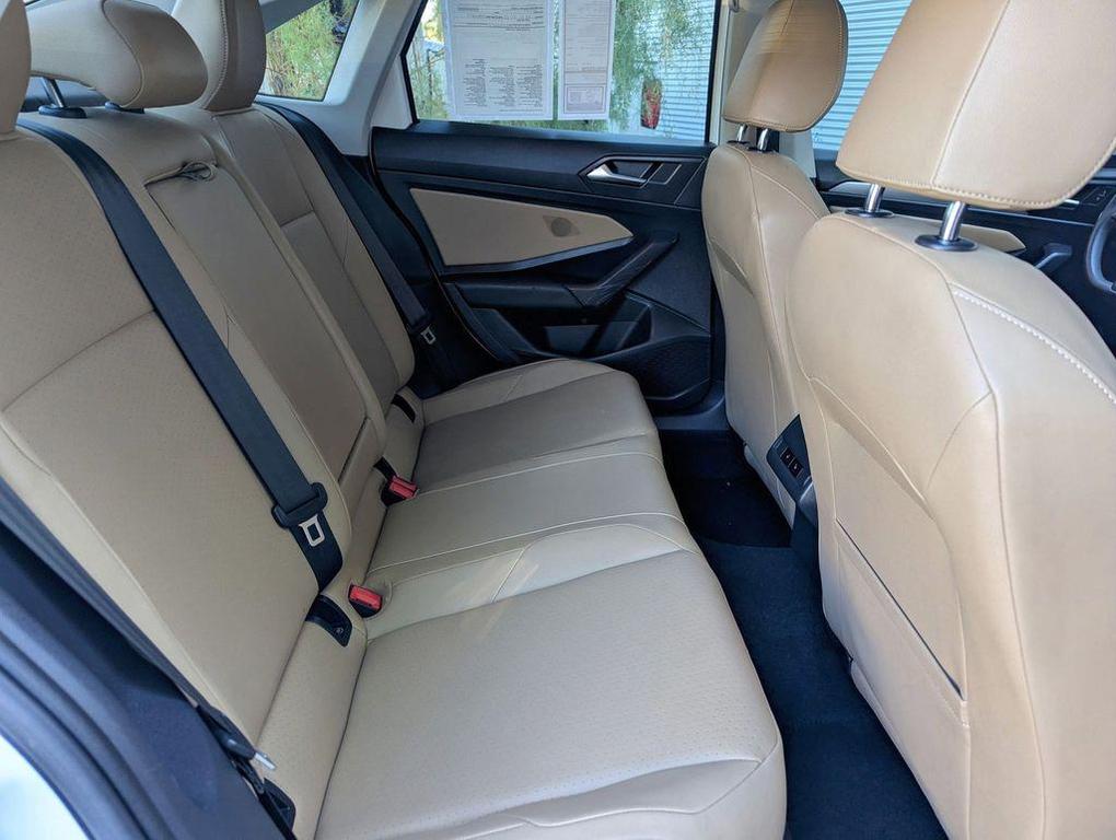 used 2019 Volkswagen Jetta car