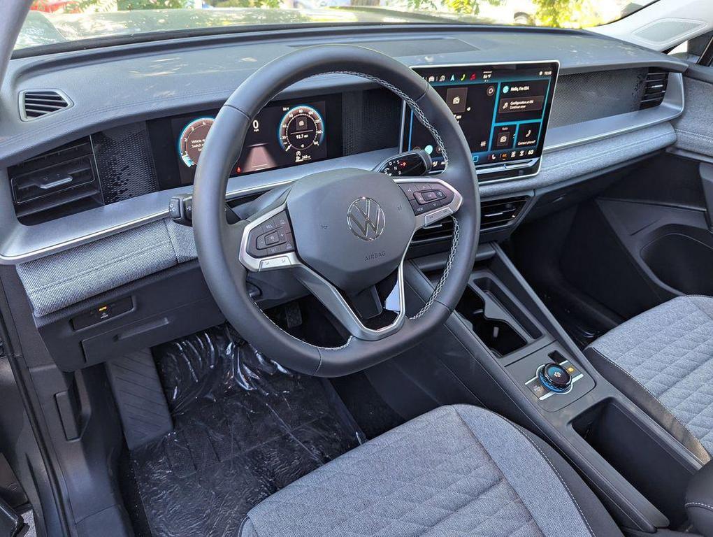 new 2025 Volkswagen Tiguan car, priced at $32,382