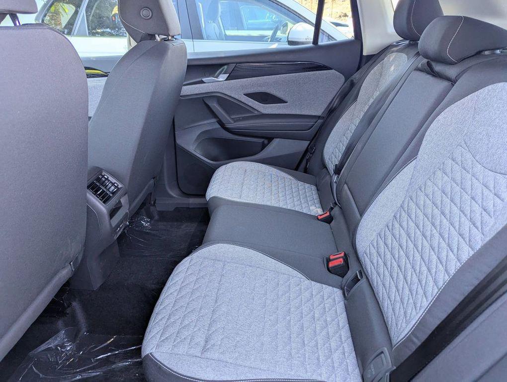 new 2025 Volkswagen Tiguan car, priced at $32,382