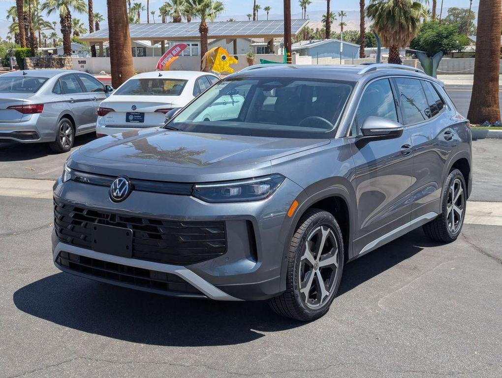 new 2025 Volkswagen Tiguan car, priced at $34,421