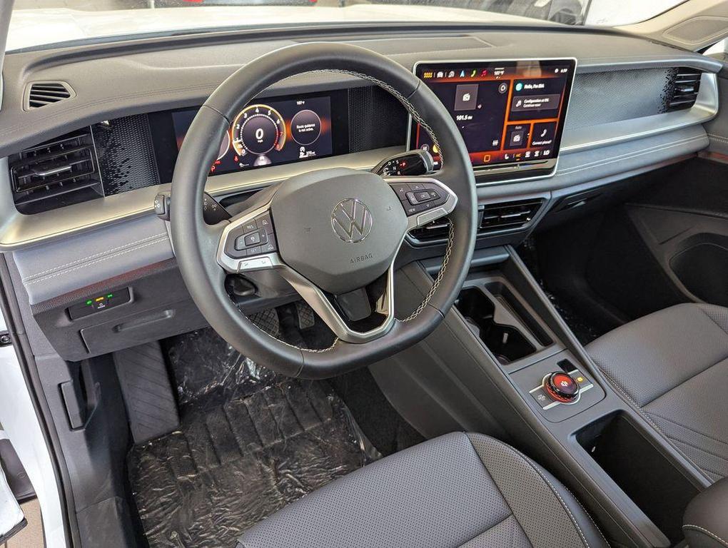 new 2025 Volkswagen Tiguan car, priced at $34,421