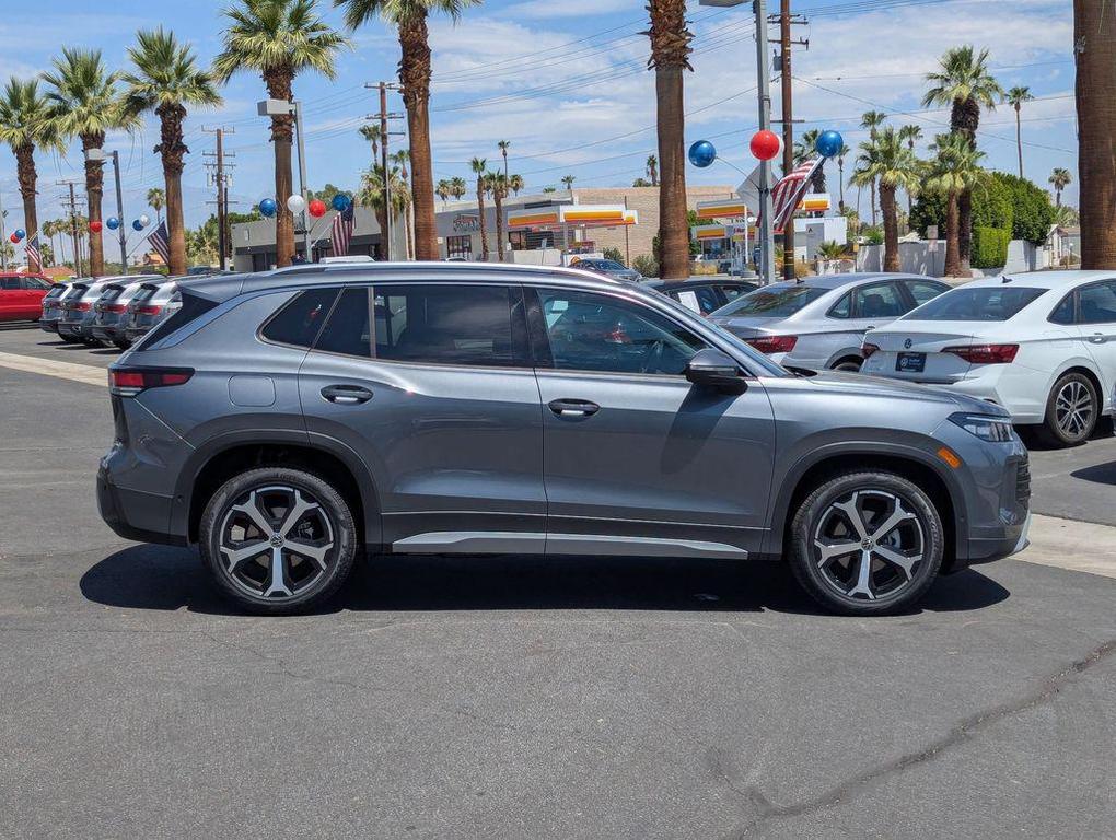 new 2025 Volkswagen Tiguan car, priced at $34,421