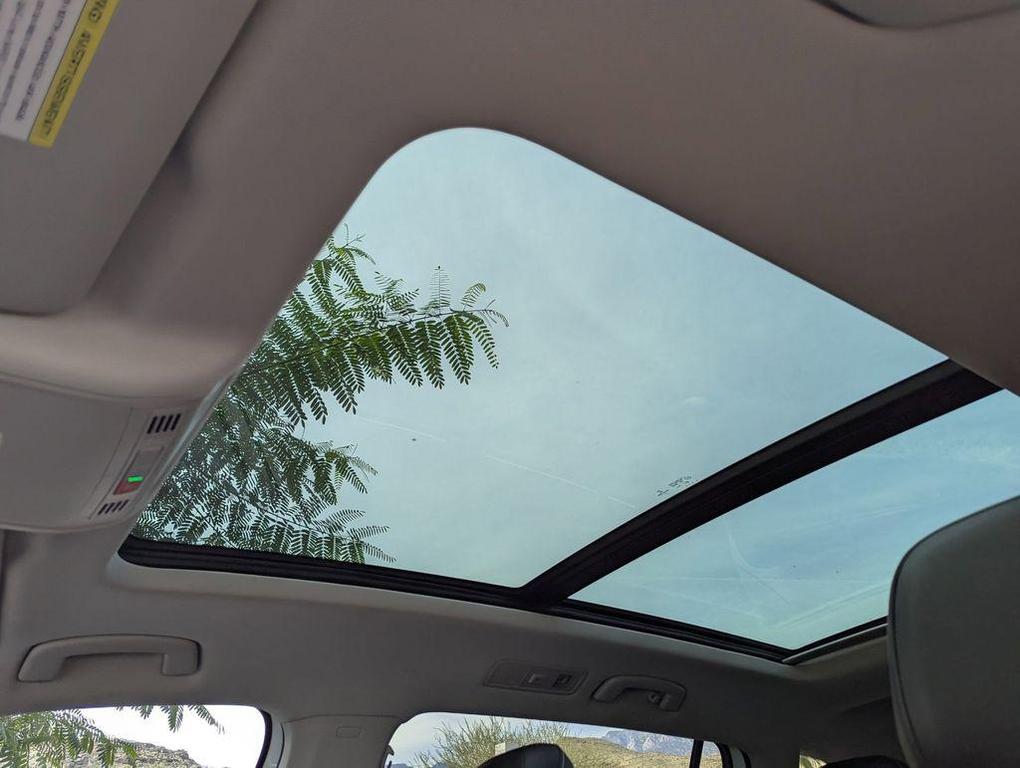 used 2022 Volkswagen Tiguan car, priced at $17,990