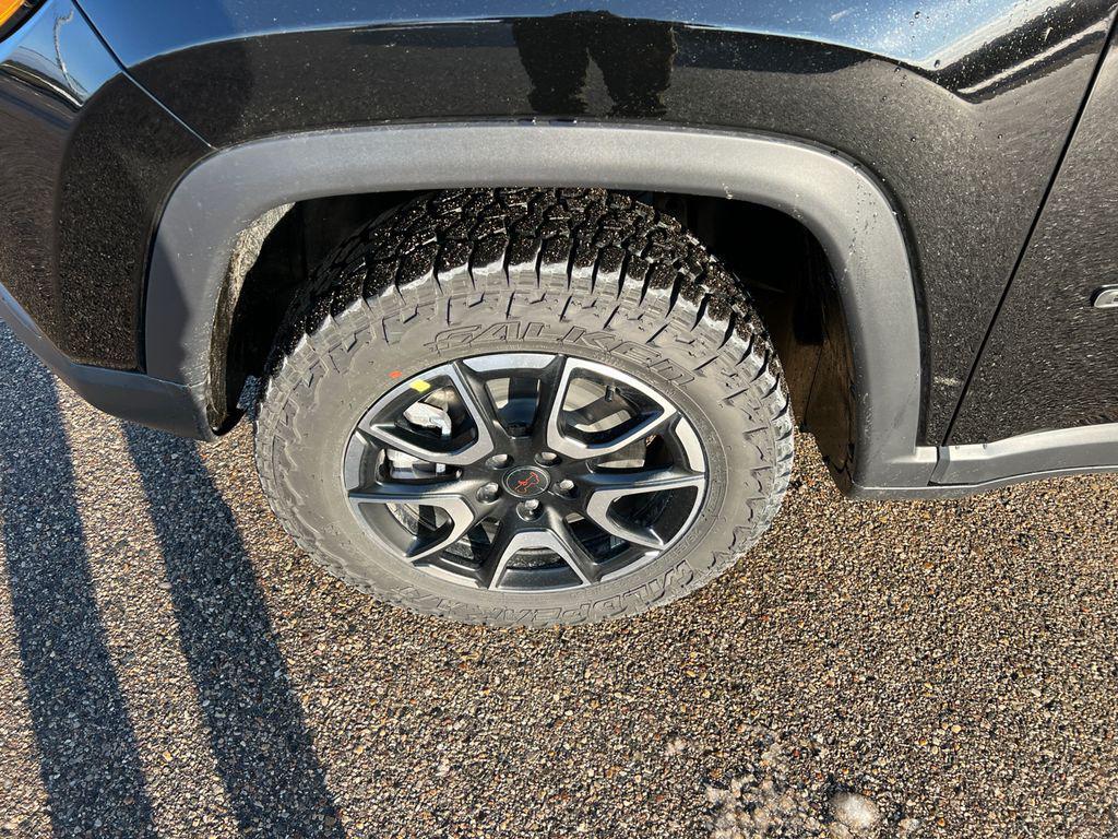 new 2026 Jeep Compass car, priced at $31,917