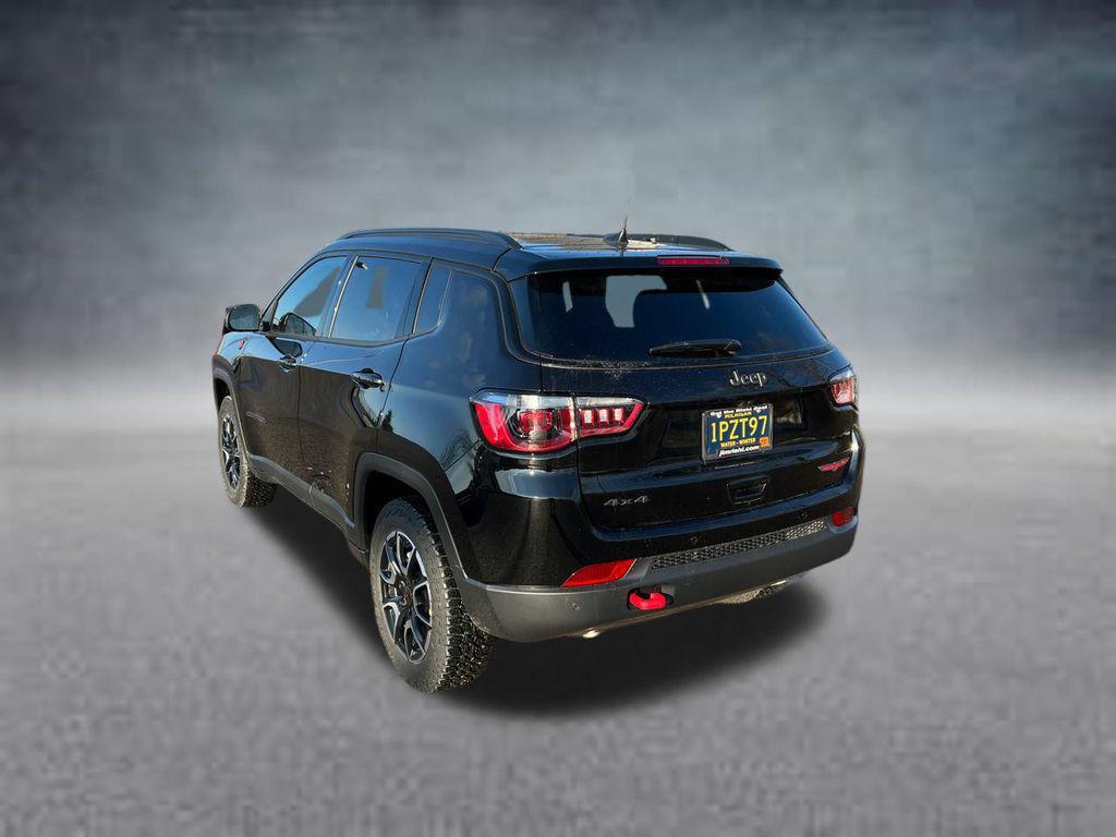 new 2026 Jeep Compass car, priced at $31,917