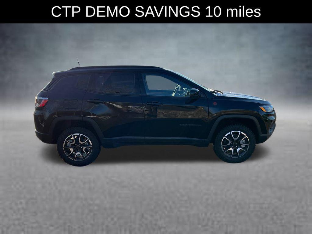 new 2026 Jeep Compass car, priced at $31,917