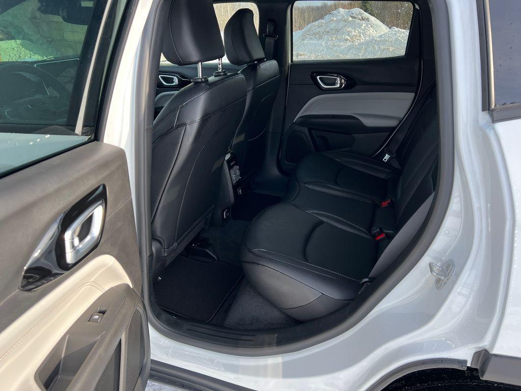 new 2026 Jeep Compass car, priced at $30,385