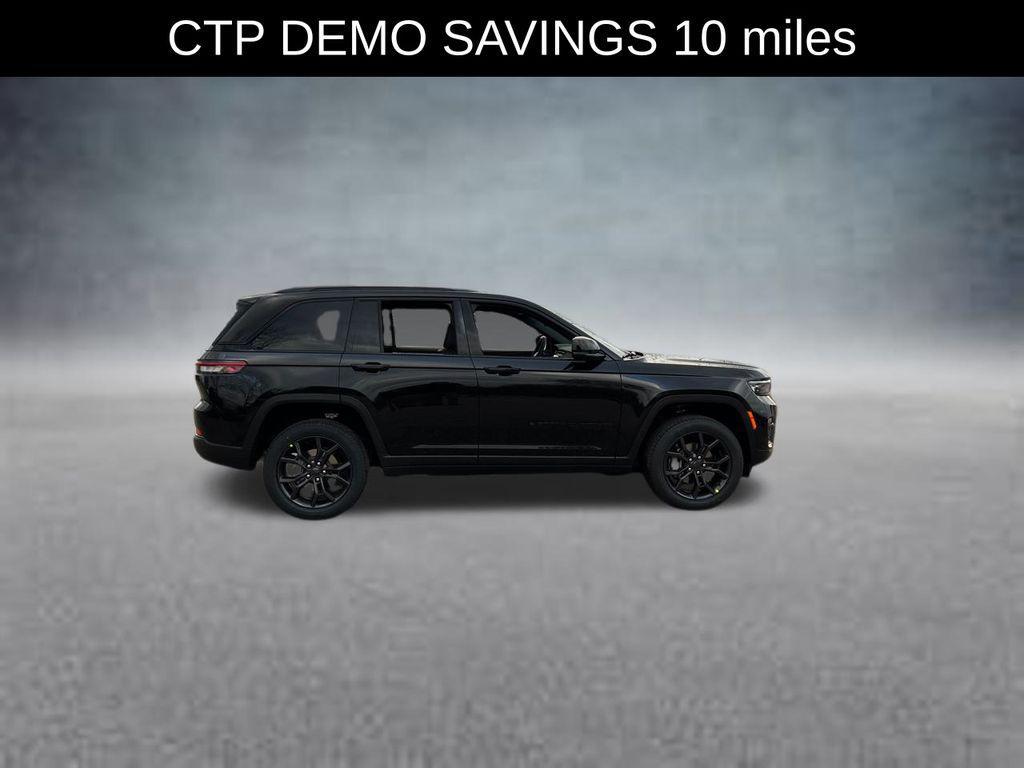 new 2025 Jeep Grand Cherokee car, priced at $42,058