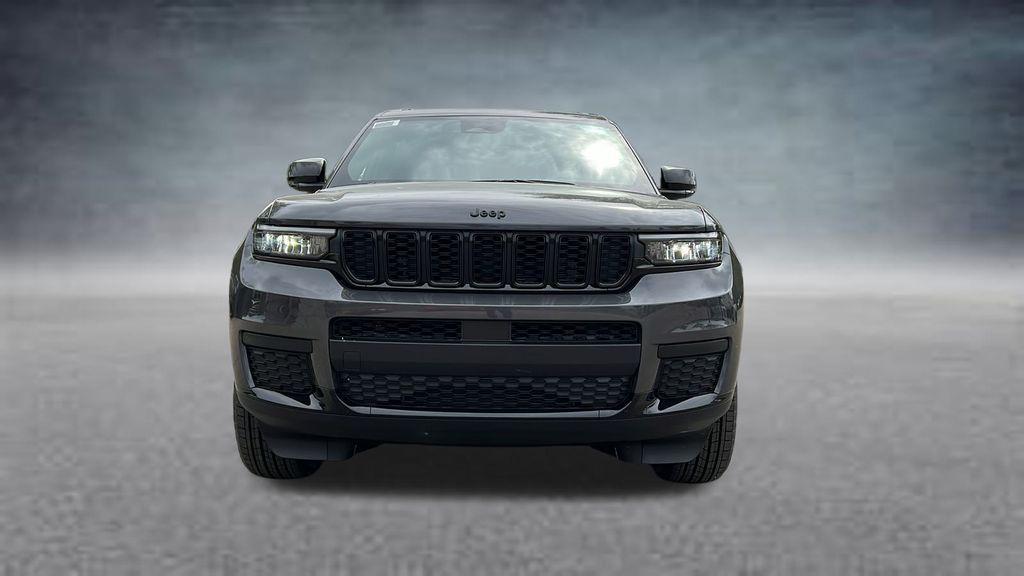 new 2025 Jeep Grand Cherokee L car, priced at $39,485