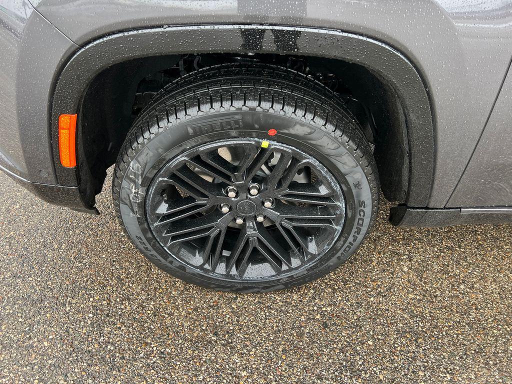 new 2026 Jeep Grand Wagoneer car, priced at $74,694