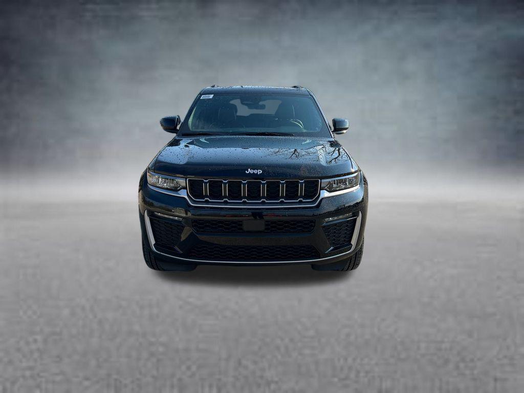 new 2026 Jeep Grand Cherokee car, priced at $38,873