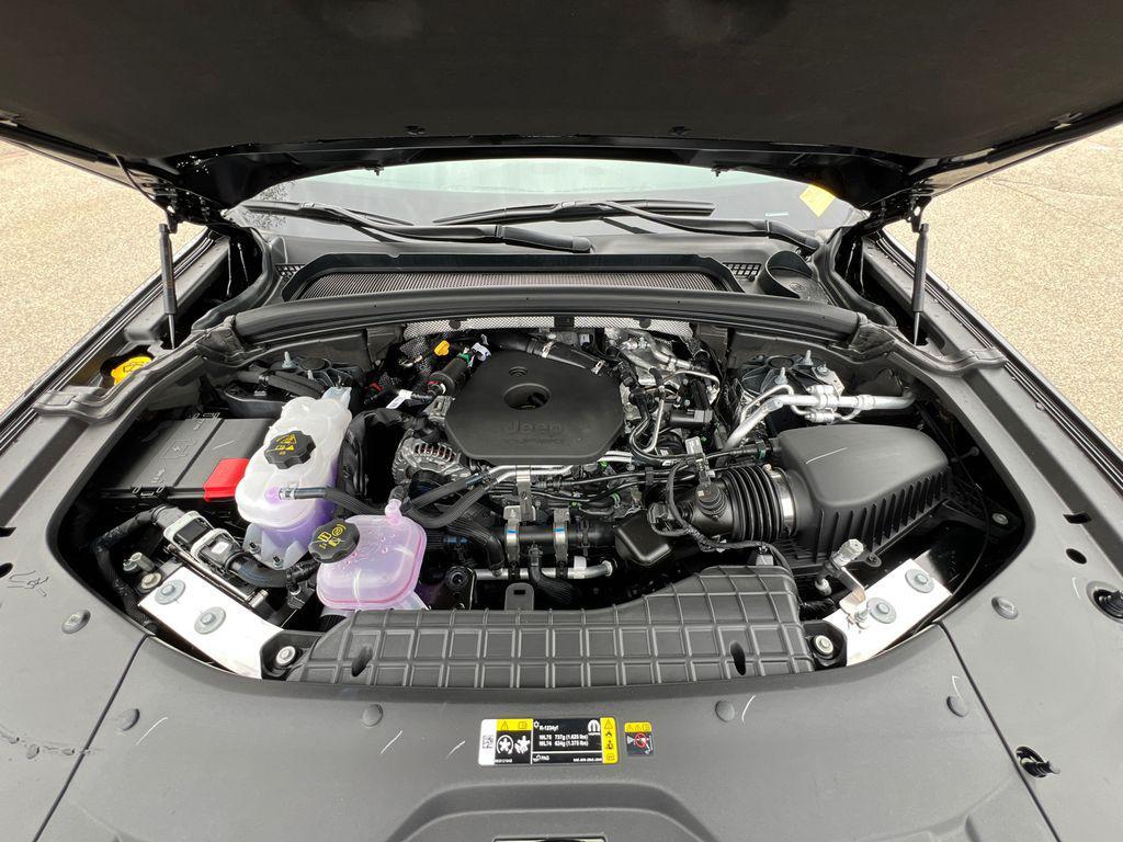 new 2026 Jeep Grand Cherokee car, priced at $40,766