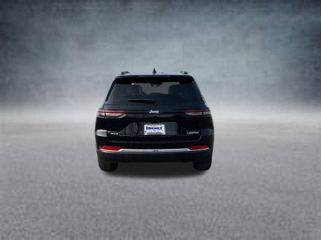 new 2025 Jeep Grand Cherokee car, priced at $41,624