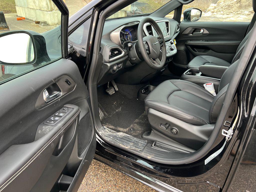 new 2026 Chrysler Pacifica car, priced at $41,210